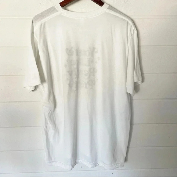 Women’s Short Sleeve Crewneck Graphic Tee Size XL - Picture 6 of 6